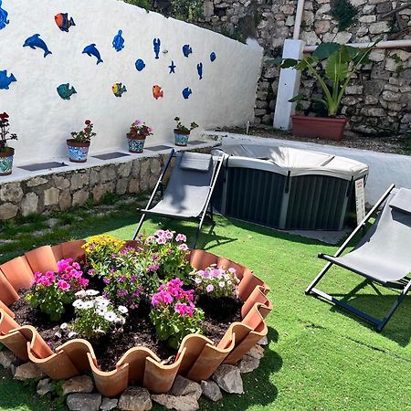 Postcard House Apartment Вико Екуензе Екстериор снимка