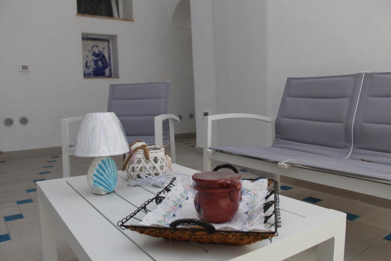 Postcard House Apartment Вико Екуензе Екстериор снимка