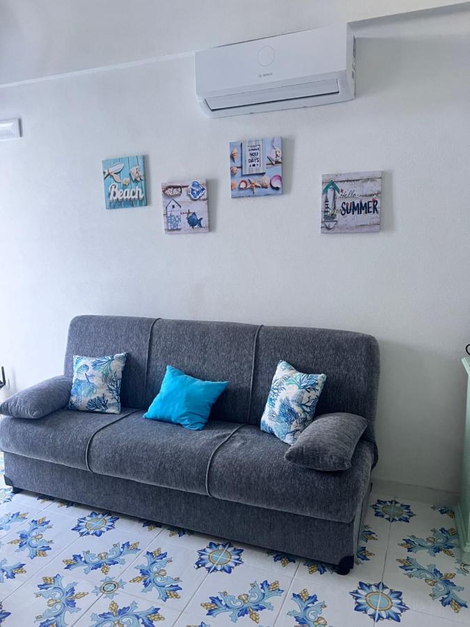 Postcard House Apartment Вико Екуензе Екстериор снимка